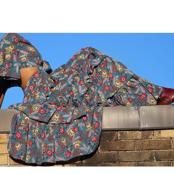 Floral Green Dress - Picture 3 of 4